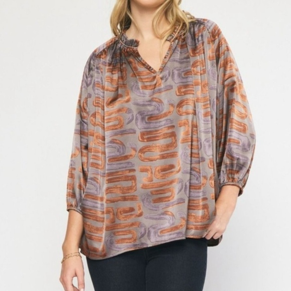 Entro Toffee Swirl Printed V-Neck Top With Ruffle Detail Women’s size Small